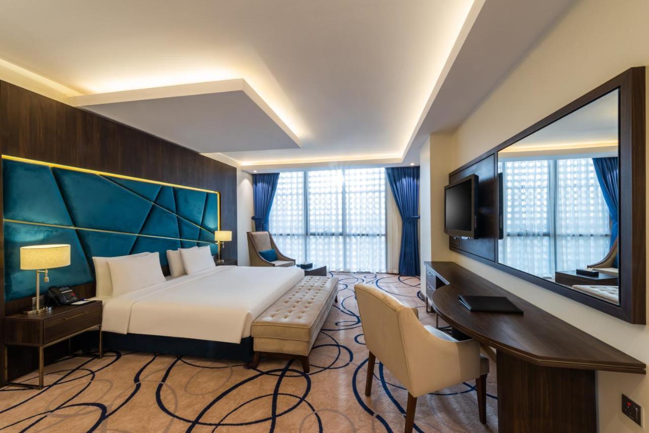 Warwick Riyadh Al Wezarat Exterior photo
