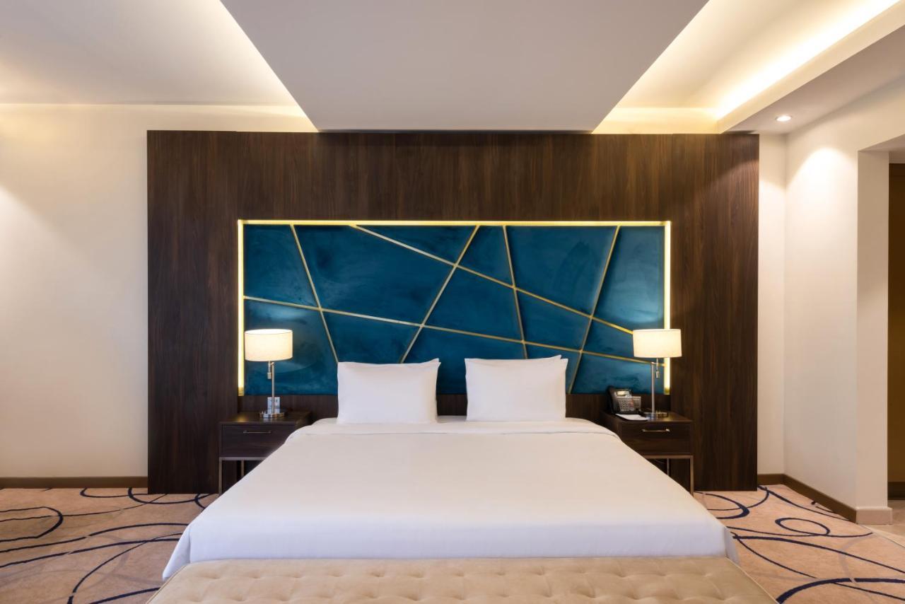 Warwick Riyadh Al Wezarat Exterior photo