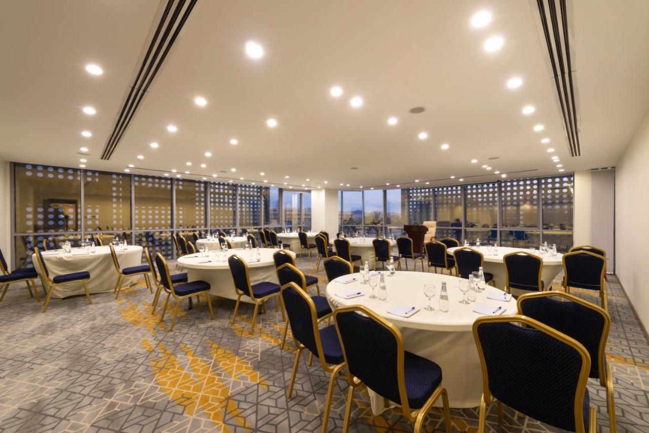 Warwick Riyadh Al Wezarat Exterior photo