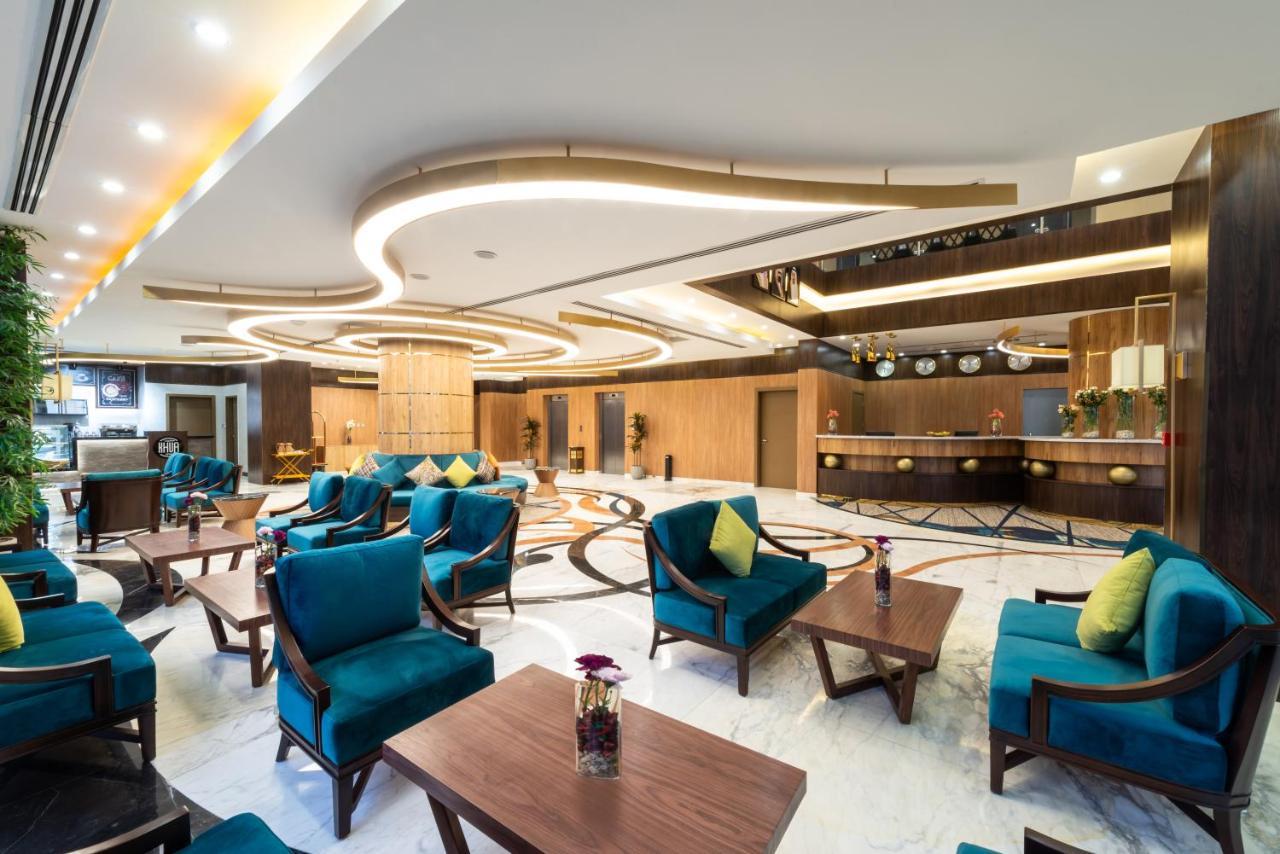 Warwick Riyadh Al Wezarat Exterior photo