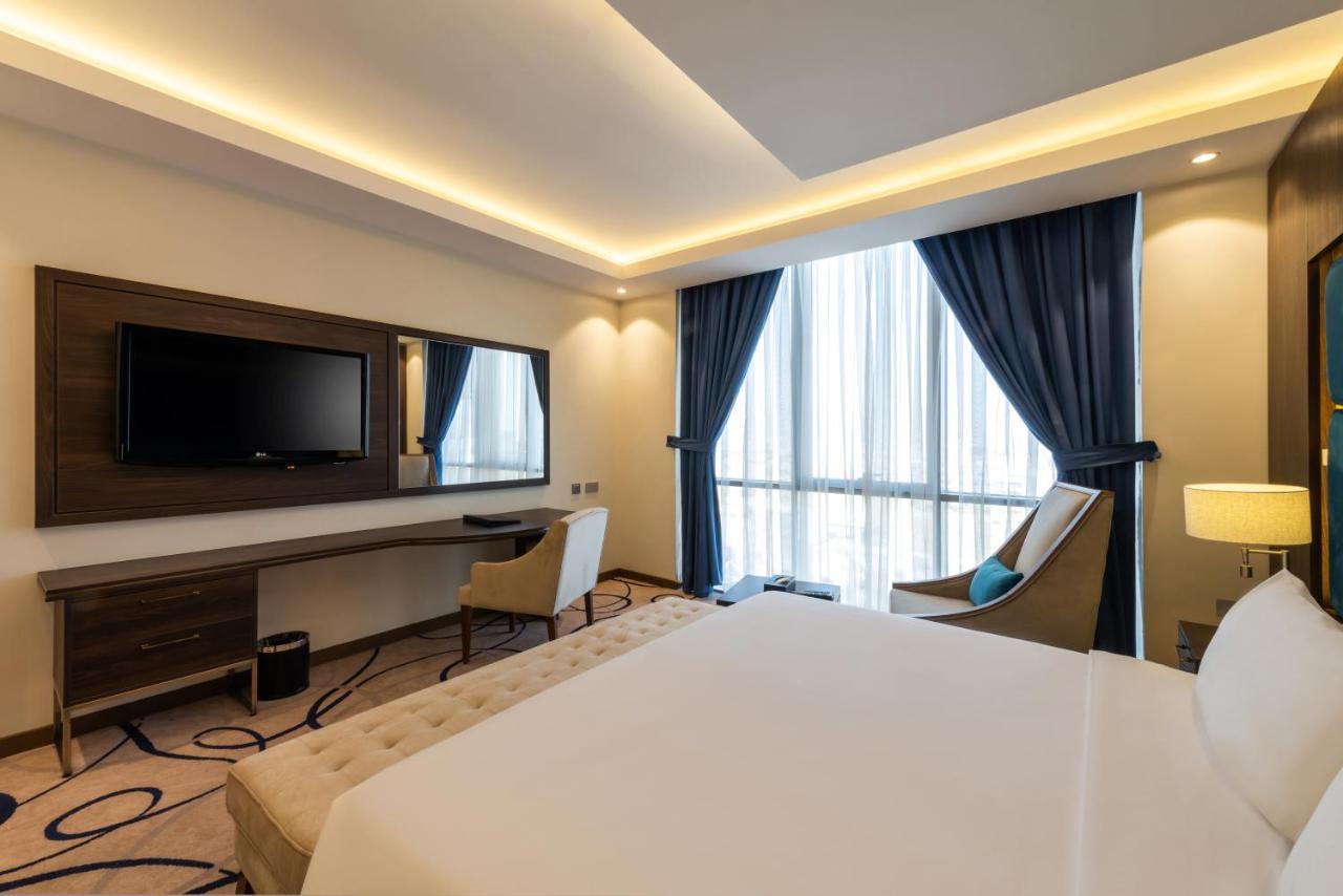 Warwick Riyadh Al Wezarat Exterior photo
